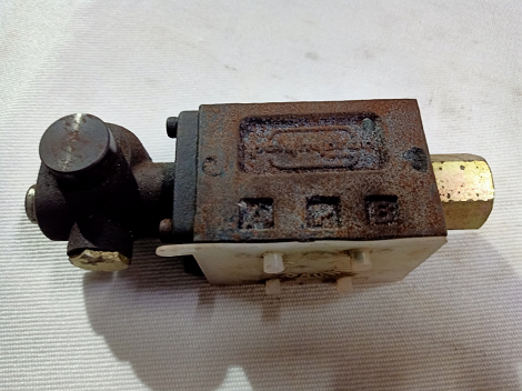 Hand Lever valve 4DL06-DD - mjvaluemart